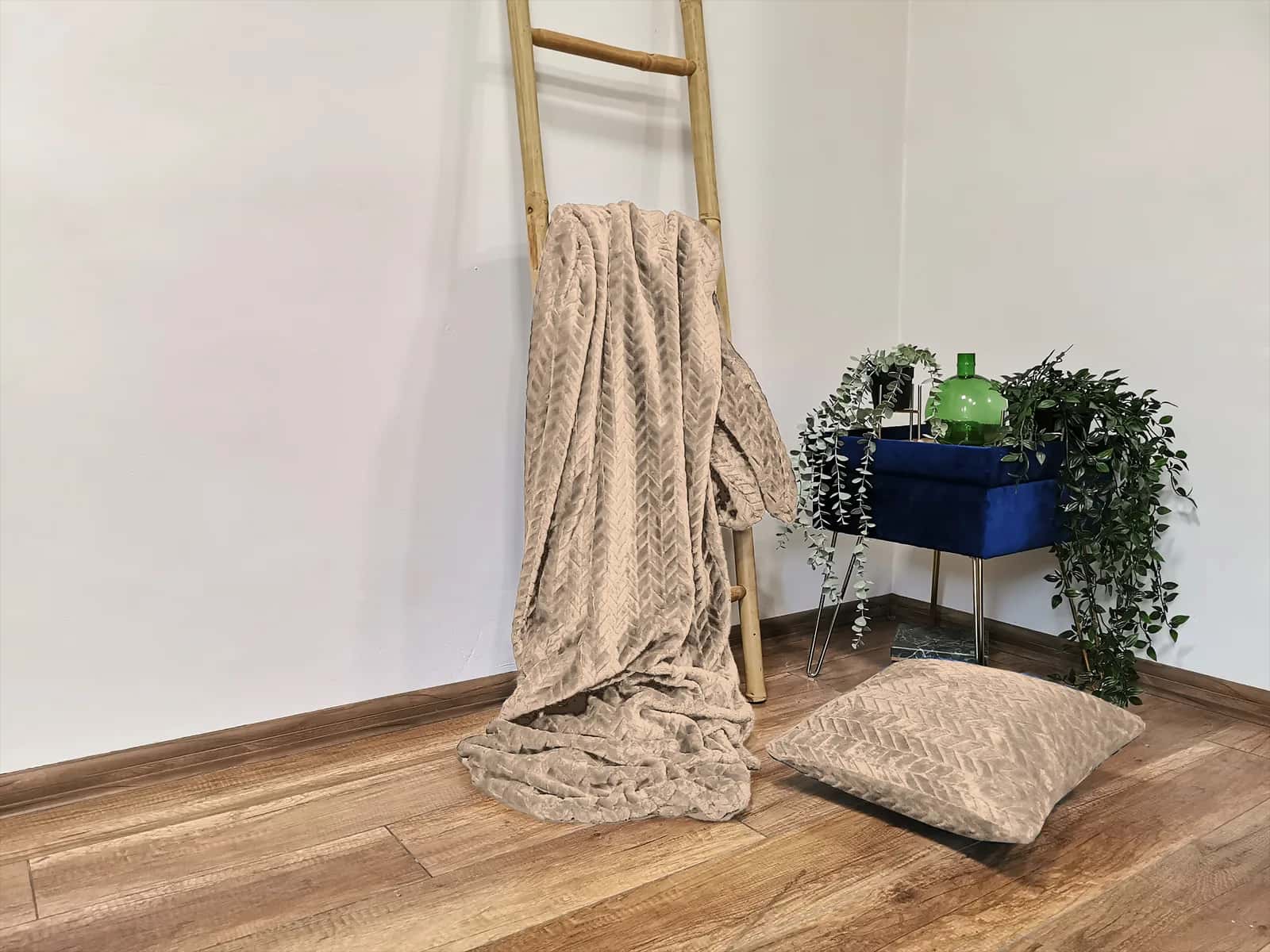 Koc FUERO 160x200 J. BEŻ – miniatura 4